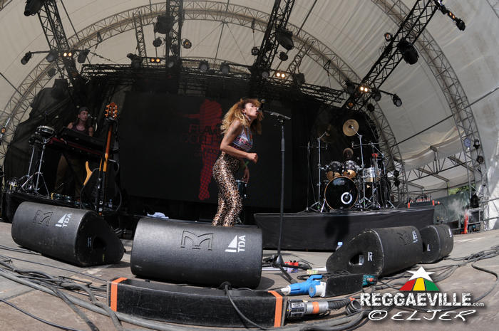 Flavia Coelho @ SummerJam 2015
