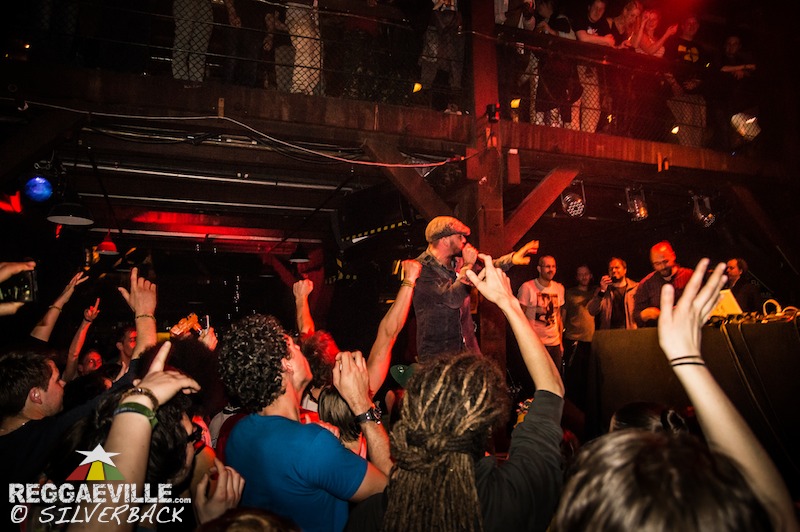Silly Walks Discotheque feat. Gentleman @ Reggaeville Easter Special 2013