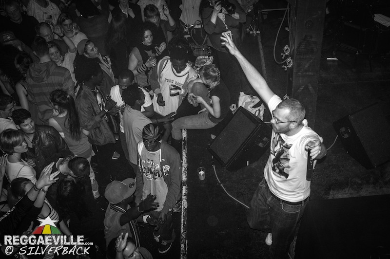 Silly Walks Discotheque feat. Gentleman @ Reggaeville Easter Special 2013