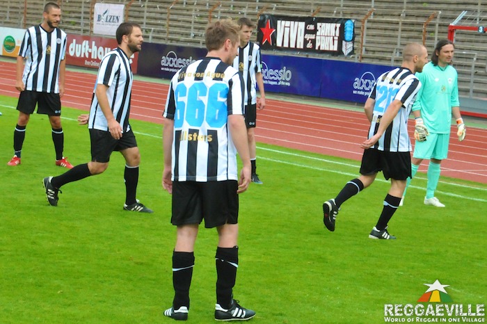 Gentleman Allstars Vs. Viva Con Agua Allstars [Pre-Match]