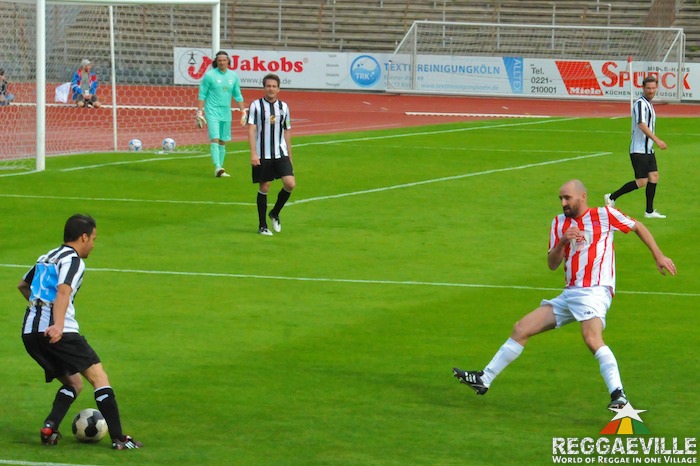 Gentleman Allstars Vs. Viva Con Agua Allstars [1st Half]