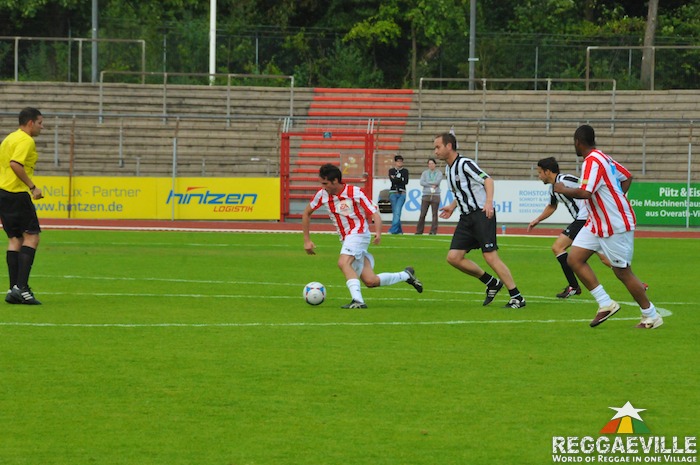 Gentleman Allstars Vs. Viva Con Agua Allstars [1st Half]