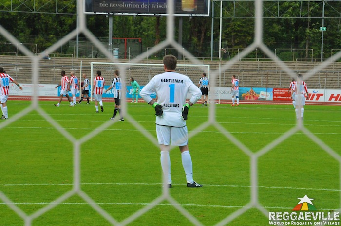 Gentleman Allstars Vs. Viva Con Agua Allstars [1st Half]