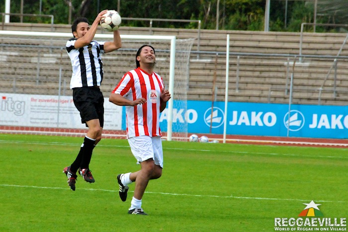 Gentleman Allstars Vs. Viva Con Agua Allstars [1st Half]