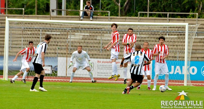 Gentleman Allstars Vs. Viva Con Agua Allstars [2nd Half]