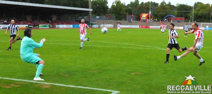 Gentleman Allstars Vs. Viva Con Agua Allstars [2nd Half]