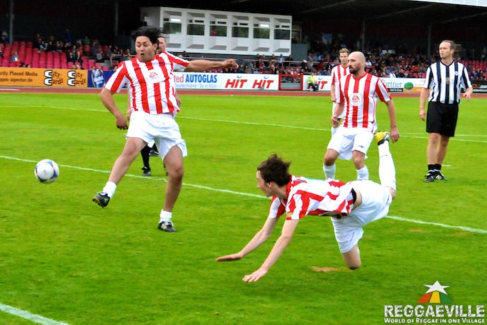 Gentleman Allstars Vs. Viva Con Agua Allstars [2nd Half]