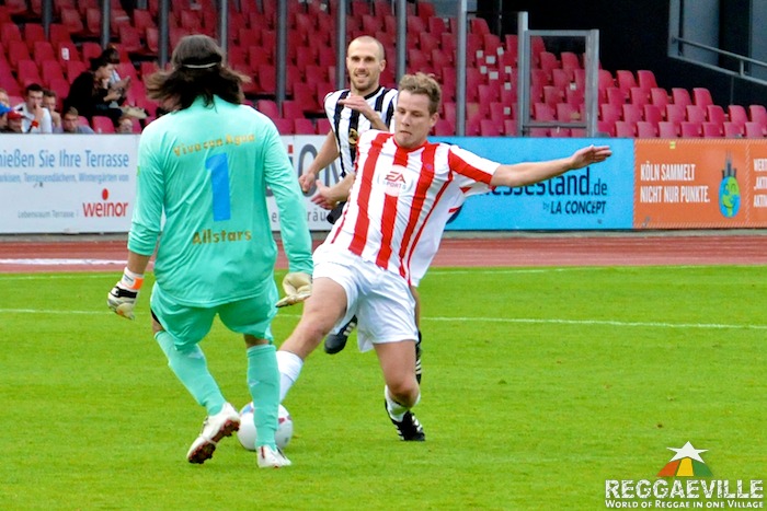 Gentleman Allstars Vs. Viva Con Agua Allstars [2nd Half]