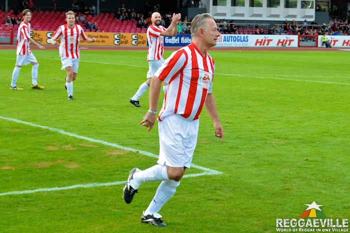 Gentleman Allstars Vs. Viva Con Agua Allstars [2nd Half]