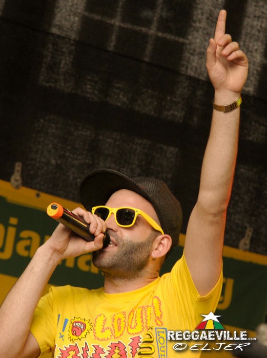 Goldi @ Reggae Jam 2014