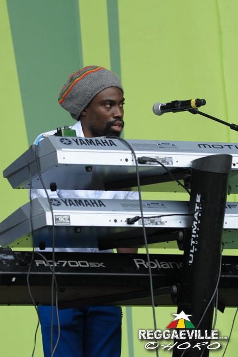 Iba Mahr & Dubtonic Kru @ SummerJam 2014