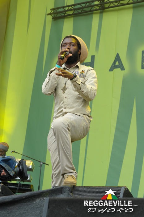 Iba Mahr & Dubtonic Kru @ SummerJam 2014