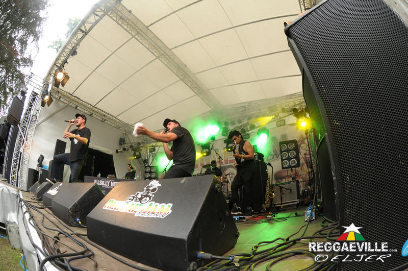 iLLBiLLY HiTEC with Longfingah & Kinetical @ Reggae Jam 2016