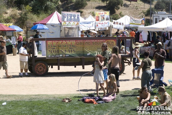 Impressions & Backstage @ Reggae Pon The Mountain 2011