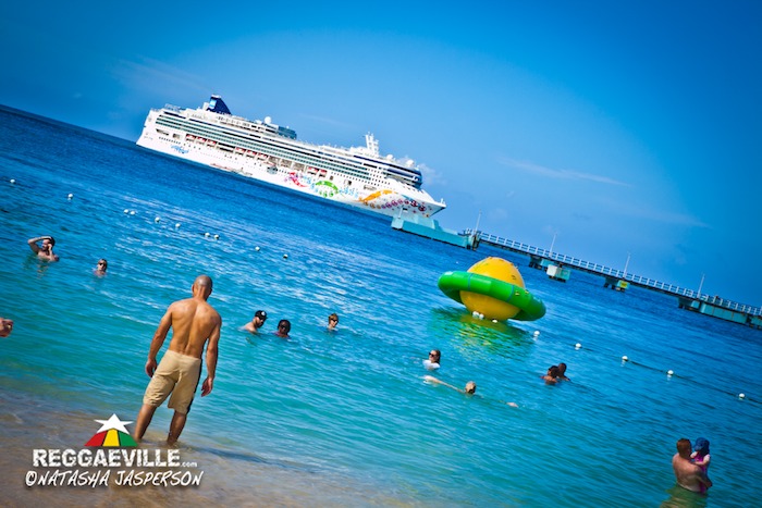 Vibes @ Welcome To Jamrock Reggae Cruise 2015