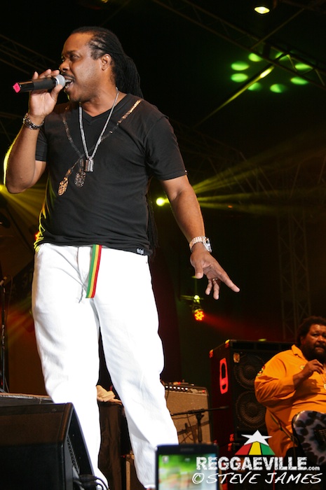 Inner Circle feat. Chronixx @ Rebel Salute 2015