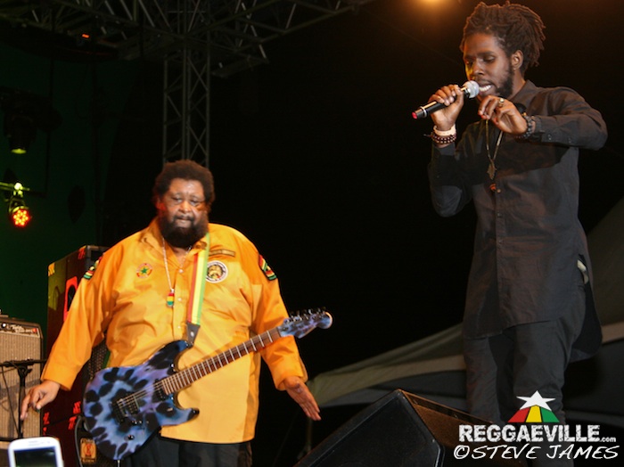 Inner Circle feat. Chronixx @ Rebel Salute 2015