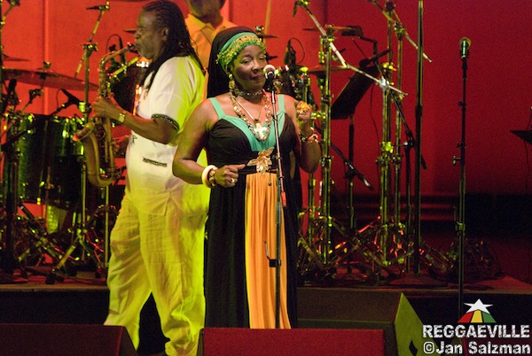 I Threes in Los Angeles, CA