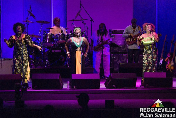 I Threes in Los Angeles, CA