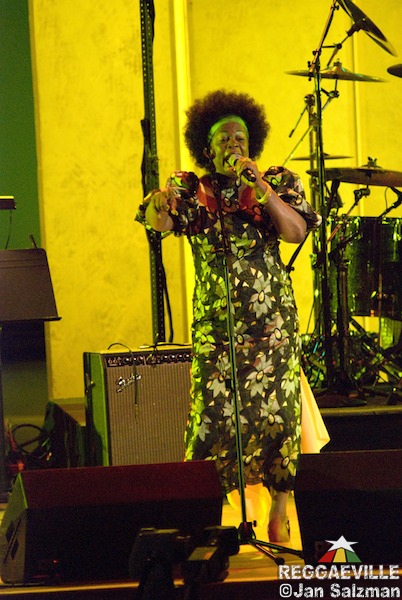 I Threes in Los Angeles, CA