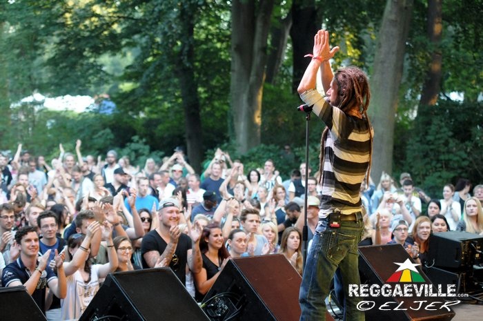 Jahcoustix & The Evolution @ Reggae Open Air Hamm 2015