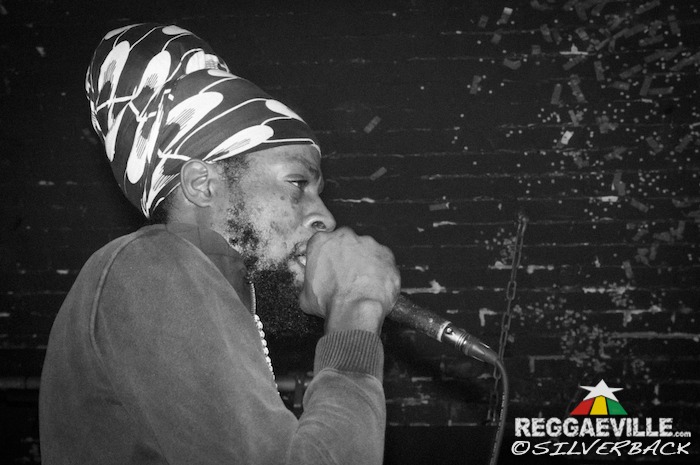 Jah Mason & Dub Akom in Hamburg, Germany @ Waagenbau