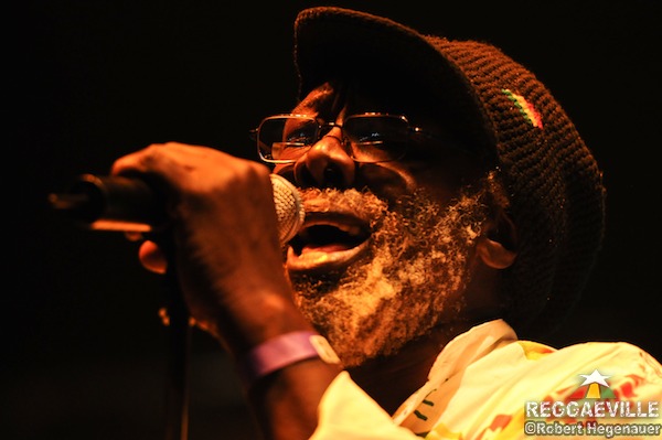 Jamaica Papa Curvin @ Chiemsee Reggae Summer 2011