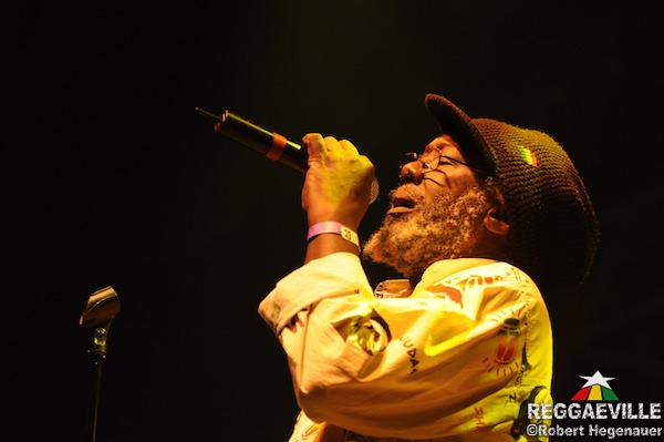 Jamaica Papa Curvin @ Chiemsee Reggae Summer 2011