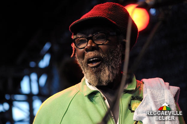 Jamaica Papa Curvin @ Reggae Summer Night 2012