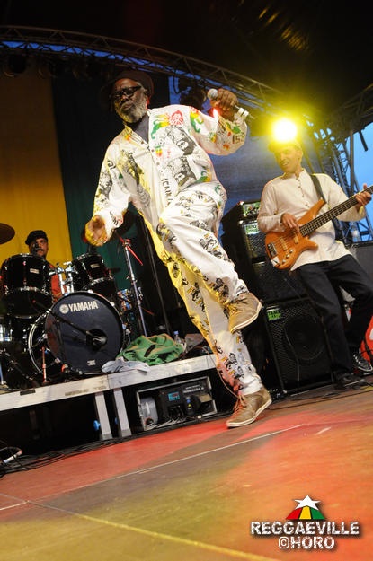Jamaica Papa Curvin @ Reggae Summer Night 2012