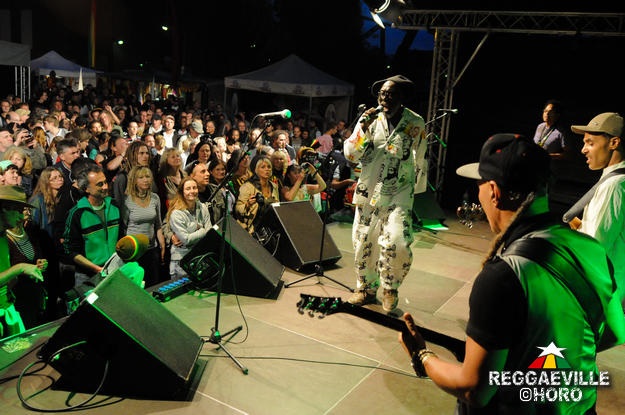 Jamaica Papa Curvin @ Reggae Summer Night 2012