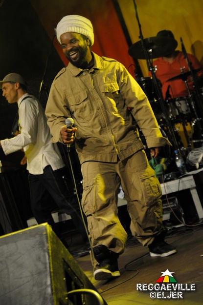 Jamaica Papa Curvin @ Reggae Summer Night 2012