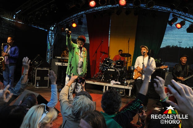 Jamaica Papa Curvin @ Reggae Summer Night 2012