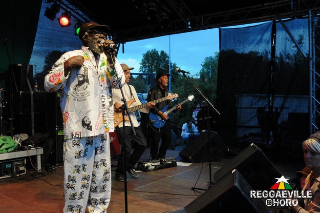 Jamaica Papa Curvin @ Reggae Summer Night 2012