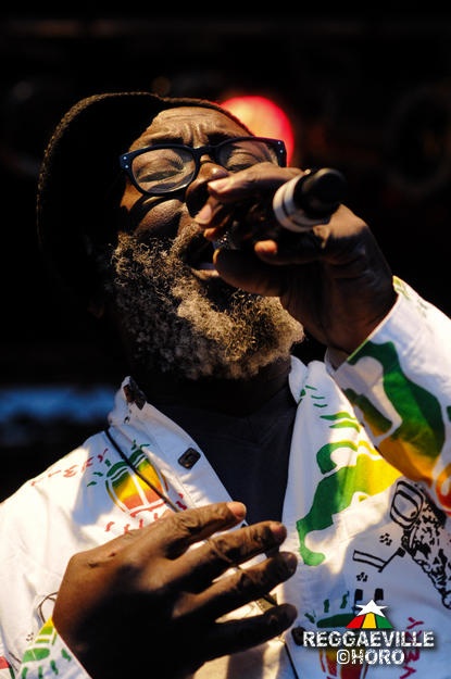 Jamaica Papa Curvin @ Reggae Summer Night 2012