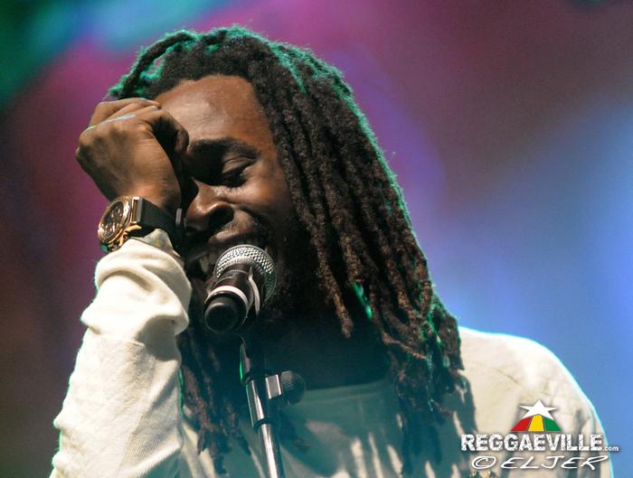 Jesse Royal ls. Dubtonic Kru @ Rototom Sunsplash 2014