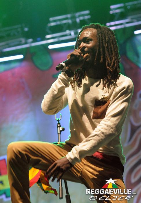 Jesse Royal ls. Dubtonic Kru @ Rototom Sunsplash 2014