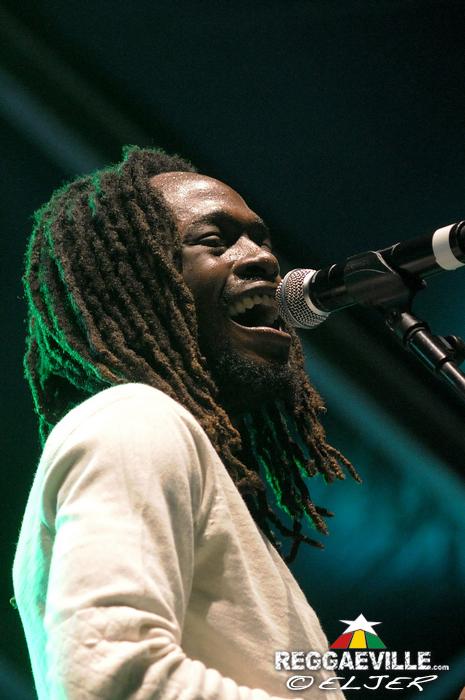 Jesse Royal ls. Dubtonic Kru @ Rototom Sunsplash 2014