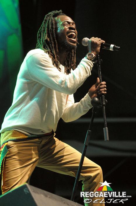 Jesse Royal ls. Dubtonic Kru @ Rototom Sunsplash 2014