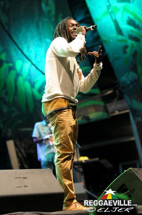 Jesse Royal ls. Dubtonic Kru @ Rototom Sunsplash 2014
