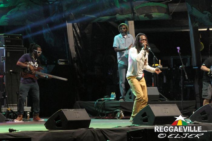 Jesse Royal ls. Dubtonic Kru @ Rototom Sunsplash 2014