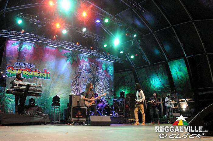 Jesse Royal ls. Dubtonic Kru @ Rototom Sunsplash 2014