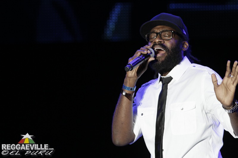 John Legend feat. Gramps Morgan & Tarrus Riley @ Jamaica Jazz & Blues 2013