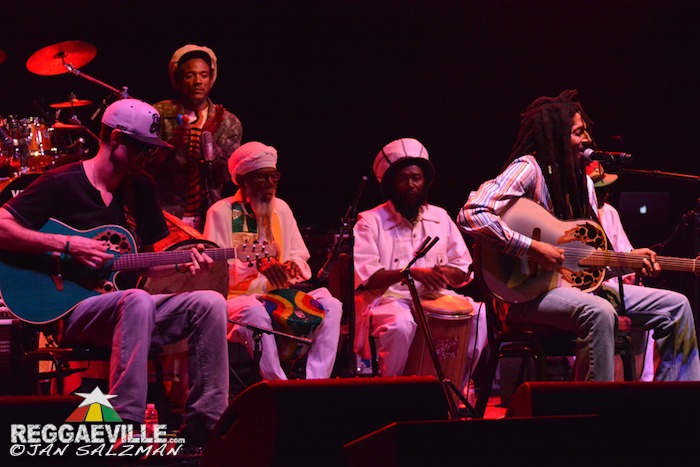 Julian Marley with Ras Michael & The Sons of Negus in Los Angeles, CA 8/20/2015