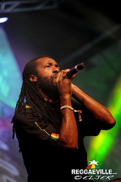 Junior Kelly & Dubtonic Kru @ Rototom Sunsplash 2014