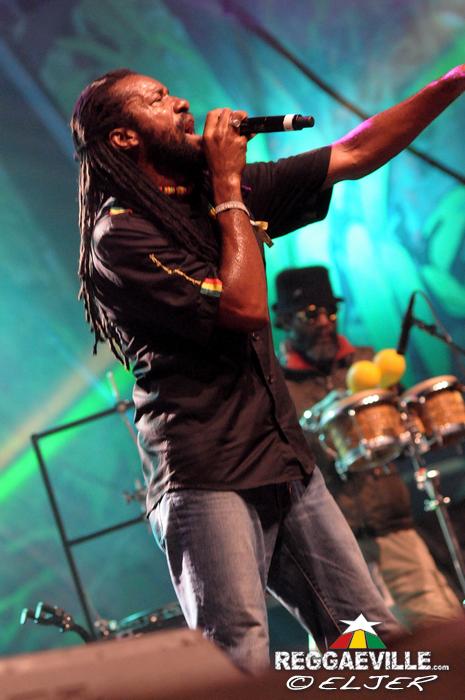 Junior Kelly & Dubtonic Kru @ Rototom Sunsplash 2014