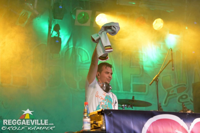 Kimoe @ Reggae Jam 2013