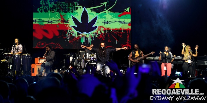 Ky-Mani Marley feat. Julian & Jo Mersa Marley @ Afro Pfingsten 2015