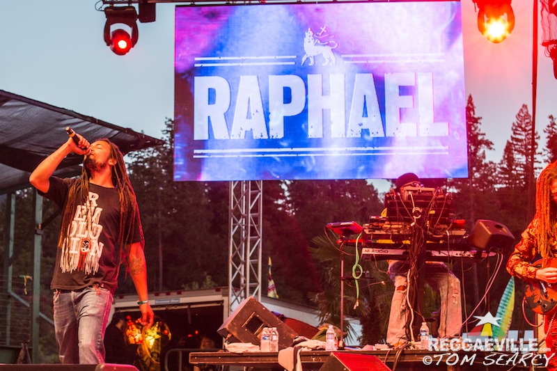 Lion D & Raphael @ Reggae On The River 2016