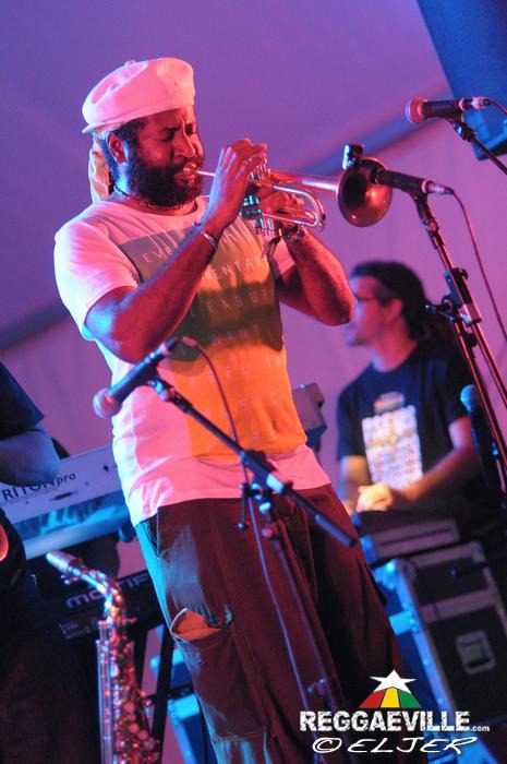 Lloyd Parks & We The People @ Rototom Sunsplash 2013